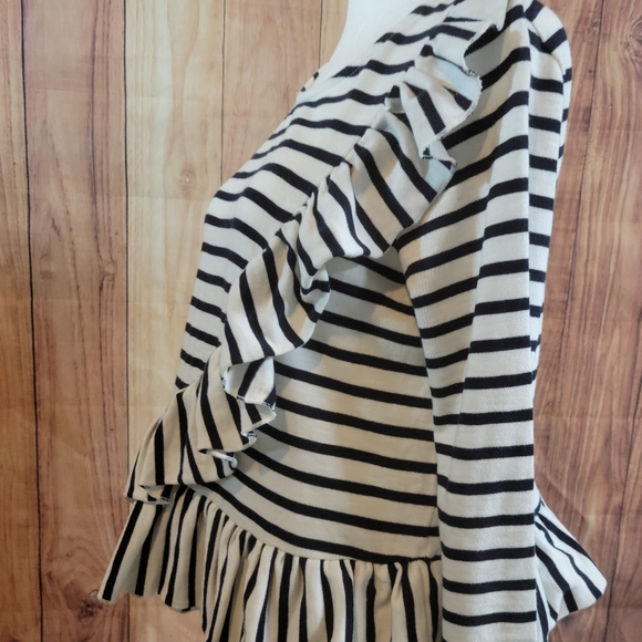 Crown & Ivy Stripe Ruffle size Petite Small - Picture 4 of 8